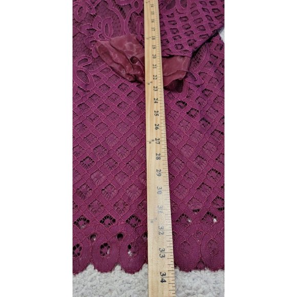 Lulu's Women's Burgundy Lace Long Sleeve Dress Lined Keyhole Back Size Large NWT - Picture 10 of 12
